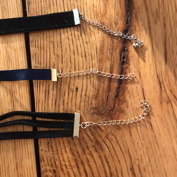 Choker necklace bundle - Picture 4 of 4